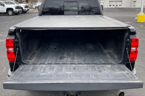 More photos of 2018 Chevrolet Silverado 2500 HD LTZ at Cable Dahmer Chevrolet of Independence, MO