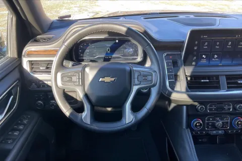 More photos of 2023 Chevrolet Suburban Premier at Cable Dahmer Chevrolet of Independence, MO