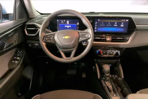 More photos of 2025 Chevrolet Trailblazer LT at Cable Dahmer Chevrolet of Independence, MO