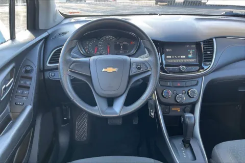 More photos of 2017 Chevrolet Trax LS at Cable Dahmer Chevrolet of Independence, MO