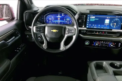 More photos of 2022 Chevrolet Silverado 1500 LT (2FL) at Cable Dahmer Chevrolet of Independence, MO