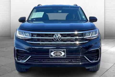 Photos of 2021 Volkswagen Atlas 3.6L V6 SE w/Technology R-Line for sale in Independence, MO at Cable Dahmer Chevrolet of Independence
