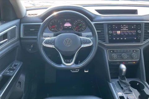 More photos of 2021 Volkswagen Atlas 3.6L V6 SE w/Technology R-Line at Cable Dahmer Chevrolet of Independence, MO