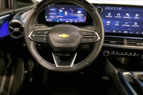 More photos of 2024 Chevrolet Equinox EV 2LT at Cable Dahmer Chevrolet of Independence, MO