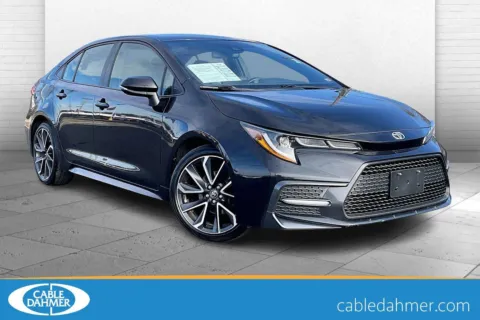 Black 2020 Toyota Corolla SE for sale in Independence, MO