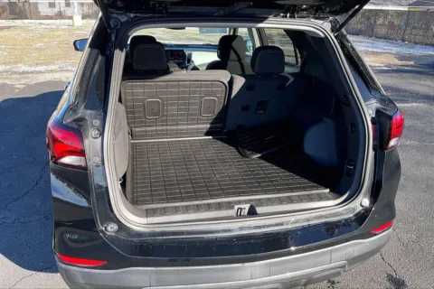 More photos of 2023 Chevrolet Equinox LT at Cable Dahmer Chevrolet of Independence, MO