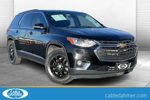 Black 2020 Chevrolet Traverse LT Cloth for sale in Independence, MO