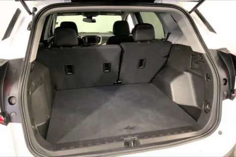 More photos of 2024 GMC Terrain SLE at Cable Dahmer Chevrolet of Independence, MO