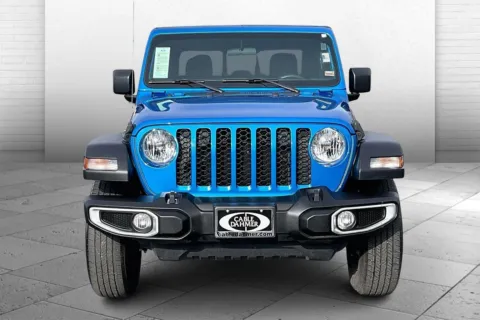 Photos of 2023 Jeep Gladiator Sport for sale in Independence, MO at Cable Dahmer Chevrolet of Independence