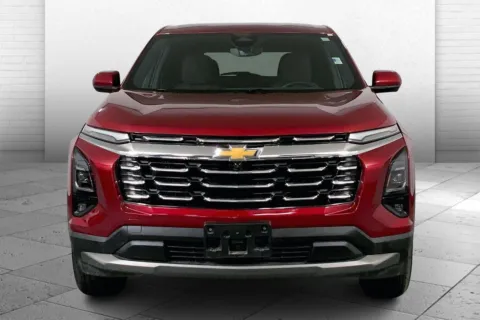 Photos of 2025 Chevrolet Equinox LT for sale in Independence, MO at Cable Dahmer Chevrolet of Independence