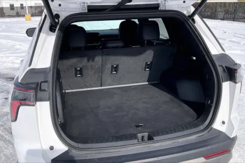 More photos of 2025 Chevrolet Equinox LT at Cable Dahmer Chevrolet of Independence, MO