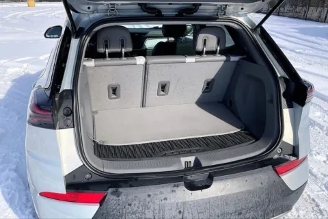 More photos of 2023 Chevrolet Bolt EUV Premier at Cable Dahmer Chevrolet of Independence, MO