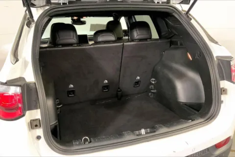 More photos of 2024 Jeep Compass Limited at Cable Dahmer Chevrolet of Independence, MO