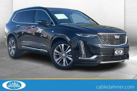 Black 2020 Cadillac XT6 Premium Luxury for sale in Independence, MO