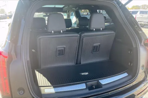 More photos of 2020 Cadillac XT6 Premium Luxury at Cable Dahmer Chevrolet of Independence, MO