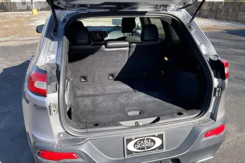 More photos of 2014 Jeep Cherokee Limited at Cable Dahmer Chevrolet of Independence, MO