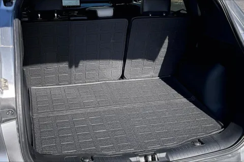 More photos of 2023 Ford Escape PHEV at Cable Dahmer Chevrolet of Independence, MO