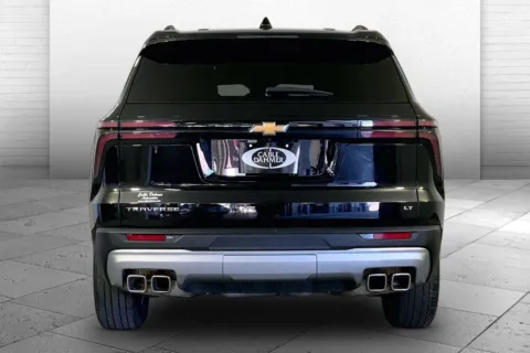 Another view of 2024 Chevrolet Traverse LT for sale in Independence, MO at Cable Dahmer Chevrolet of Independence