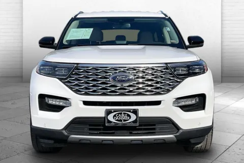 Photos of 2022 Ford Explorer Platinum for sale in Independence, MO at Cable Dahmer Chevrolet of Independence