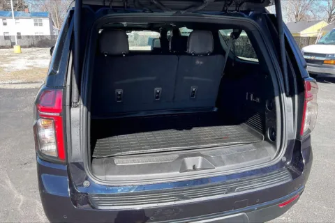 More photos of 2022 Chevrolet Suburban Z71 at Cable Dahmer Chevrolet of Independence, MO