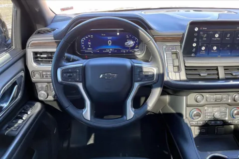 More photos of 2022 Chevrolet Suburban Z71 at Cable Dahmer Chevrolet of Independence, MO