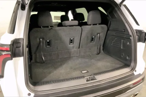 More photos of 2024 Chevrolet Traverse LT at Cable Dahmer Chevrolet of Independence, MO