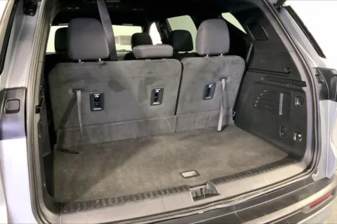 More photos of 2024 Chevrolet Traverse LT at Cable Dahmer Chevrolet of Independence, MO