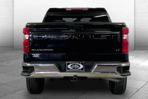 Another view of 2022 Chevrolet Silverado 1500 LT (2FL) for sale in Independence, MO at Cable Dahmer Chevrolet of Independence