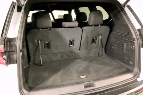 More photos of 2025 GMC Acadia Elevation at Cable Dahmer Chevrolet of Independence, MO