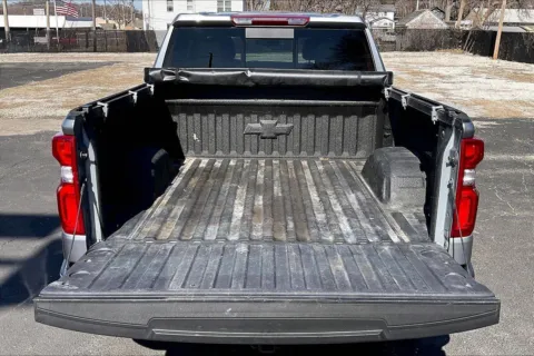 More photos of 2024 Chevrolet Silverado 1500 RST at Cable Dahmer Chevrolet of Independence, MO