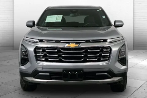 Photos of 2025 Chevrolet Equinox LT for sale in Independence, MO at Cable Dahmer Chevrolet of Independence