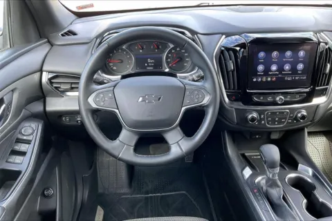 More photos of 2023 Chevrolet Traverse LT Cloth at Cable Dahmer Chevrolet of Independence, MO