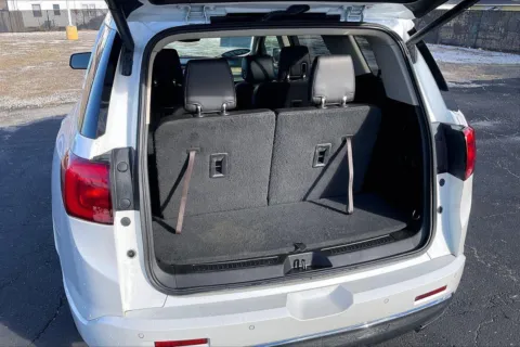 More photos of 2019 GMC Acadia Denali at Cable Dahmer Chevrolet of Independence, MO