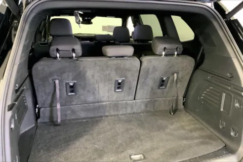 More photos of 2025 GMC Acadia Elevation at Cable Dahmer Chevrolet of Independence, MO