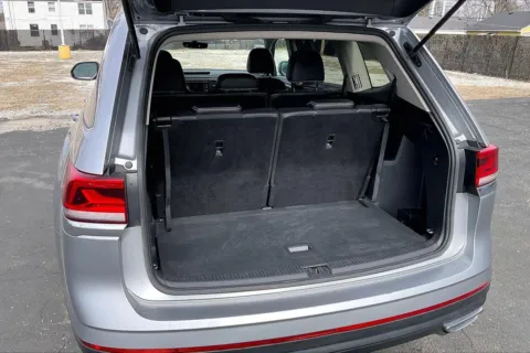 More photos of 2022 Volkswagen Atlas 2.0T SE at Cable Dahmer Chevrolet of Independence, MO