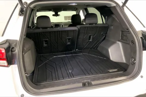 More photos of 2024 Chevrolet Equinox LT at Cable Dahmer Chevrolet of Independence, MO