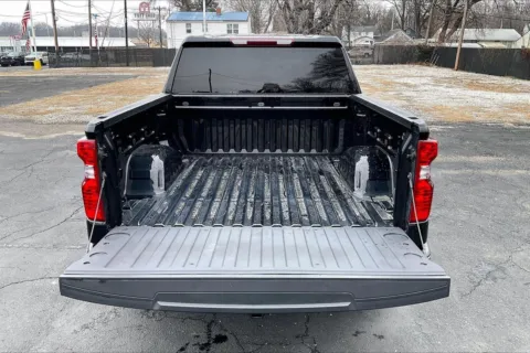 More photos of 2023 Chevrolet Silverado 1500 LT (2FL) at Cable Dahmer Chevrolet of Independence, MO