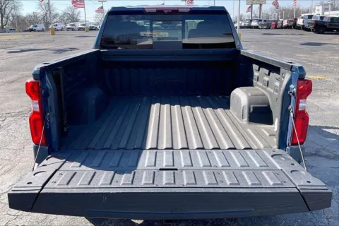 More photos of 2024 Chevrolet Silverado 1500 High Country at Cable Dahmer Chevrolet of Independence, MO