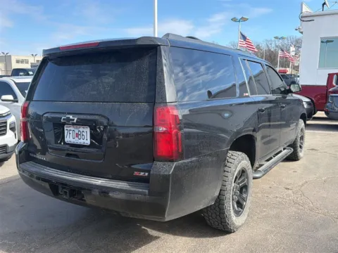 More photos of 2019 Chevrolet Suburban LT at Cable Dahmer Chevrolet of Independence, MO