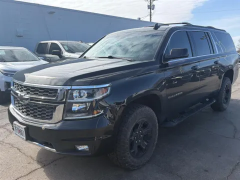 Black 2019 Chevrolet Suburban LT for sale in Independence, MO