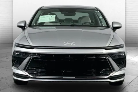 Photos of 2025 Hyundai Sonata Hybrid SEL for sale in Independence, MO at Cable Dahmer Chevrolet of Independence