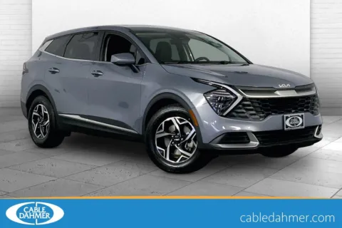 Silver 2025 Kia Sportage LX for sale in Independence, MO