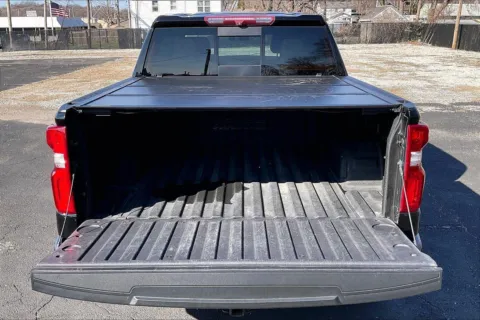 More photos of 2023 Chevrolet Silverado 1500 High Country at Cable Dahmer Chevrolet of Independence, MO