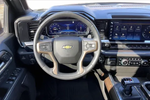More photos of 2023 Chevrolet Silverado 1500 High Country at Cable Dahmer Chevrolet of Independence, MO