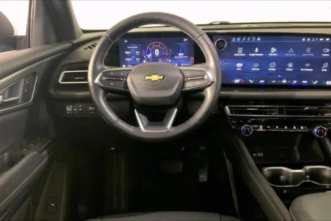 More photos of 2025 Chevrolet Traverse LT at Cable Dahmer Chevrolet of Independence, MO