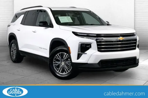 White 2025 Chevrolet Traverse LT for sale in Independence, MO