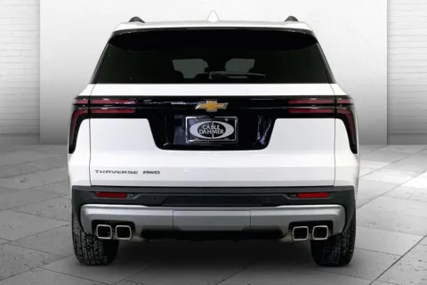 Another view of 2025 Chevrolet Traverse LT for sale in Independence, MO at Cable Dahmer Chevrolet of Independence