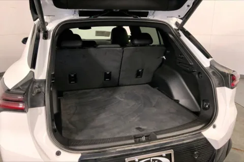 More photos of 2025 Chevrolet Equinox EV LT at Cable Dahmer Chevrolet of Independence, MO