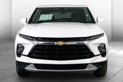 Photos of 2025 Chevrolet Blazer 2LT for sale in Independence, MO at Cable Dahmer Chevrolet of Independence