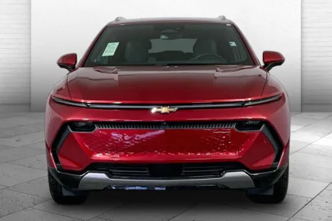 Photos of 2024 Chevrolet Equinox EV 2LT for sale in Independence, MO at Cable Dahmer Chevrolet of Independence